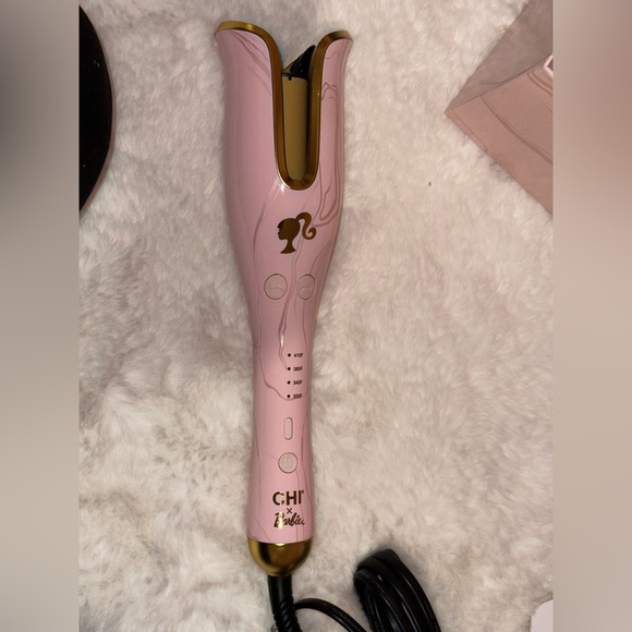 Chi x Barbie 1” ceramic rotating curler Barbie - Picture 3 of 3